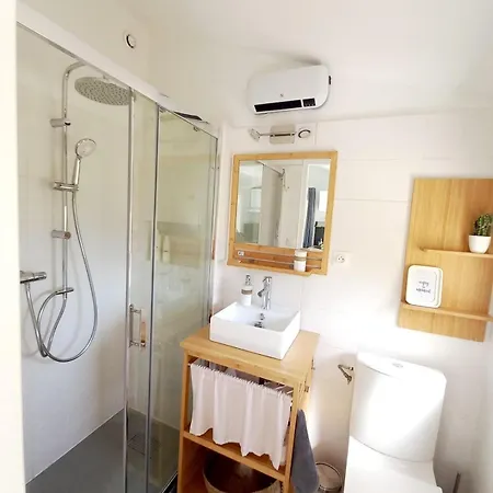 Cosy - Jacuzzi Et Petit-dejeuner Inclus 度假居 *